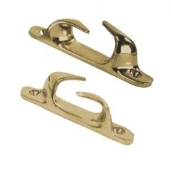WHITECAP Mooring Gear 4 1/2" Brass Skene Bow Chock, Pair